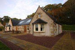 Roebuck Cottage - Country Cottage Holiday