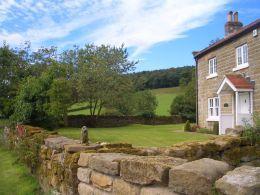 Wonderful location, beautiful cottage ..